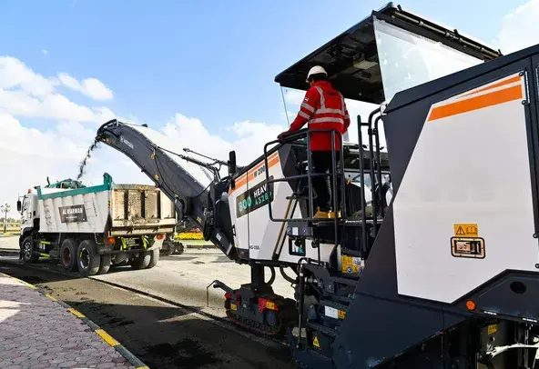 Asphalt Milling Machine 2 meters