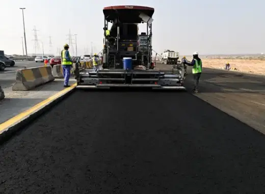 Asphalt Pavers, 13 ton, 2.5m - 9m