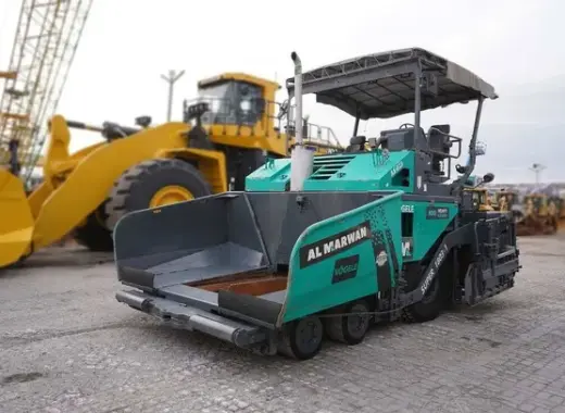 Asphalt Pavers, 13 ton, 2.5m - 9m