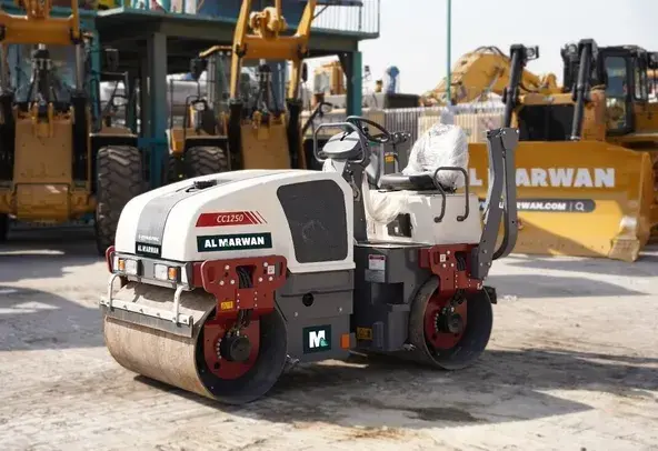 Double Drum Rollers, Vibratory, 2 to 5 ton