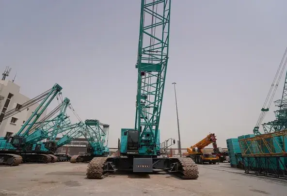 Large Crawler Cranes, 250 ton