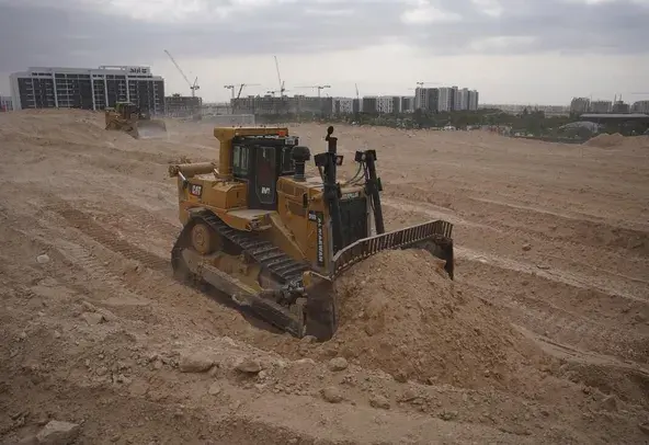 Large Dozers, 50 ton