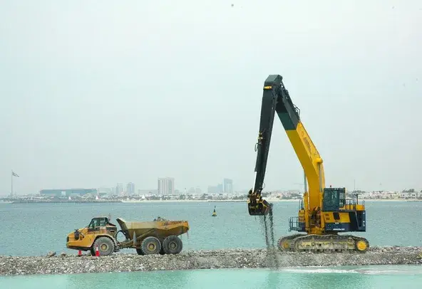 Large Excavators, 160 ton, Long Boom 28-32 meters