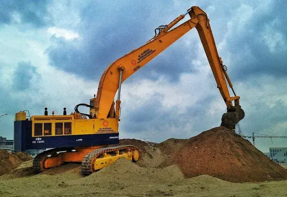 Large Excavators, 160 ton, Long Boom 28-32 meters