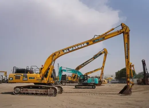 Large Excavators, 40 ton, Long Boom 17-meters