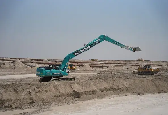 Large Excavators, 50 ton, Long Boom 18-21 meters