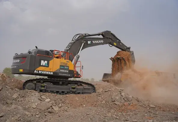 Large Excavators, 55 ton, Standard Boom