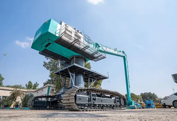Large Excavators, 80 ton, High Bed, 22 meters Boom