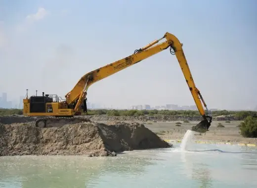 Large Excavators, 85 ton, Long Boom 21-26 meters