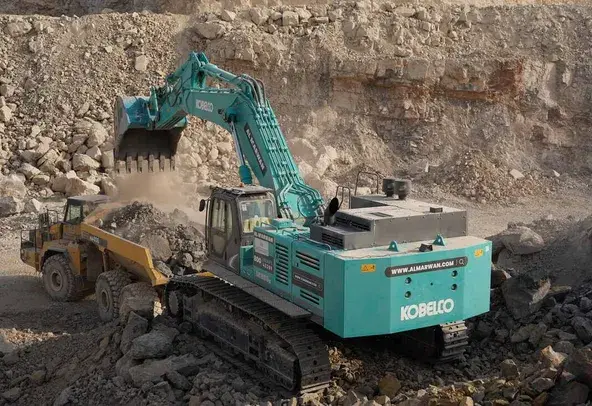 Large Excavators, 85 ton, Standard Boom