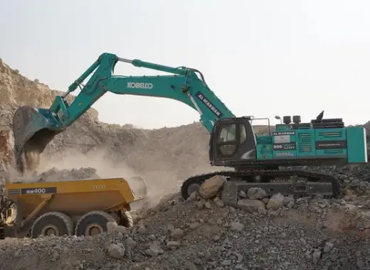 Large Excavators, 85 ton, Standard Boom