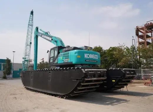 Medium Amphibious Excavators, 38 ton, 17 meters Boom