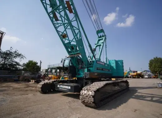 Medium Crawler Cranes, 135 ton