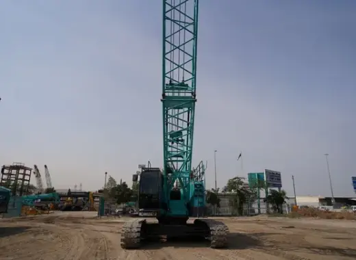 Medium Crawler Cranes, 60 ton