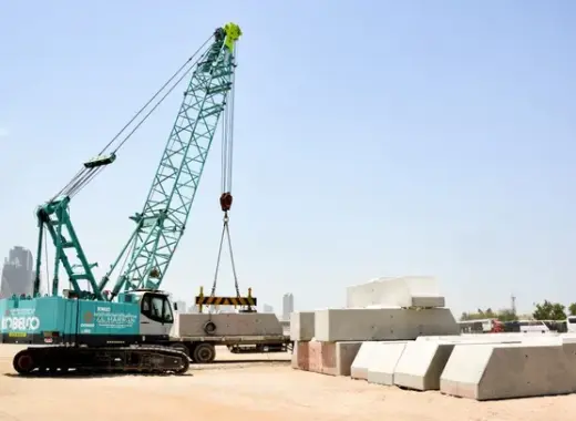 Medium Crawler Cranes, 80 ton