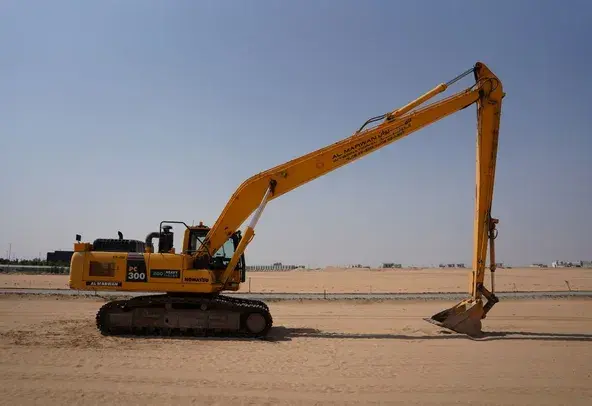 Medium Excavators, 30 ton, Long Boom 10-13 meters