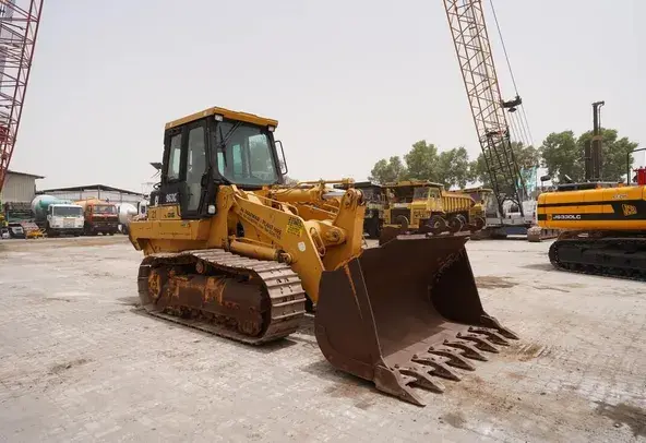 Medium Track Loaders, 19 tons
