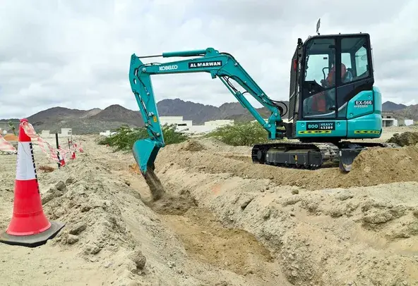 Mini Excavators, 5 ton, Standard Reach