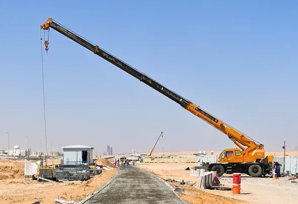 Mobile Cranes, 25 ton