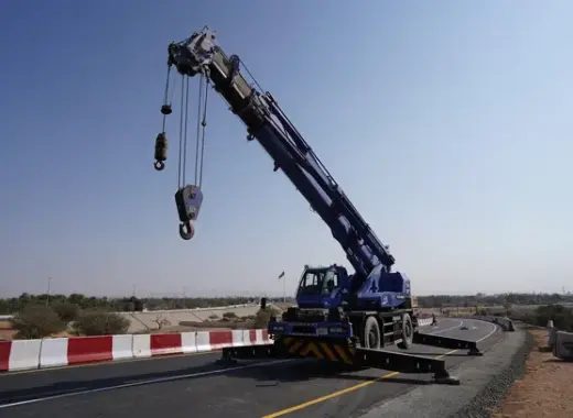 Mobile Cranes, 25 ton