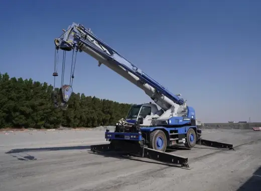 Mobile Cranes, 25 ton