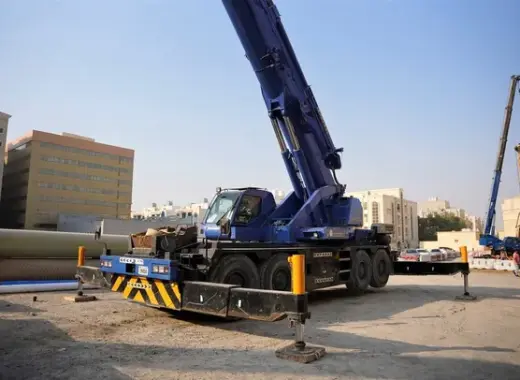 Mobile Cranes, 60 ton