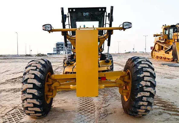 Motor Graders, 17 ton
