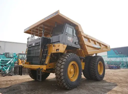 Rigid Dump Trucks, 98 ton
