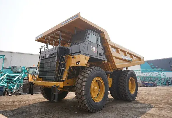 Rigid Dump Trucks, 98 ton