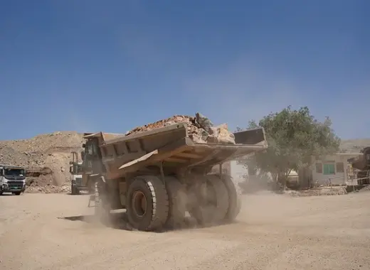 Rigid Dump Trucks, 98 ton