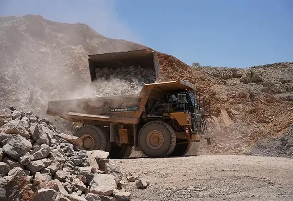 Rigid Dump Trucks, 98 ton