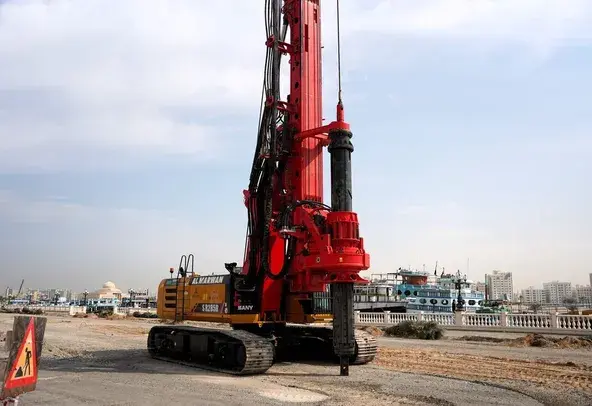 Rotary Drilling Rig, 105 ton